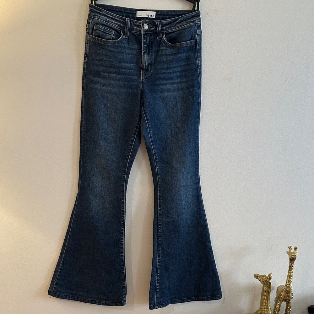 Elegant Dark Blue Flare Jeans for Women - Preloved